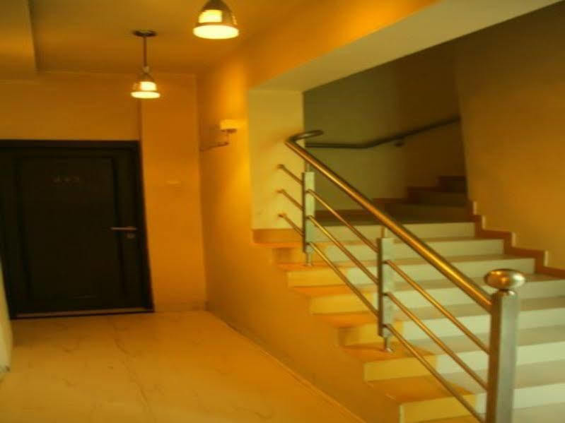 Hotel Sai Regency Даман Экстерьер фото